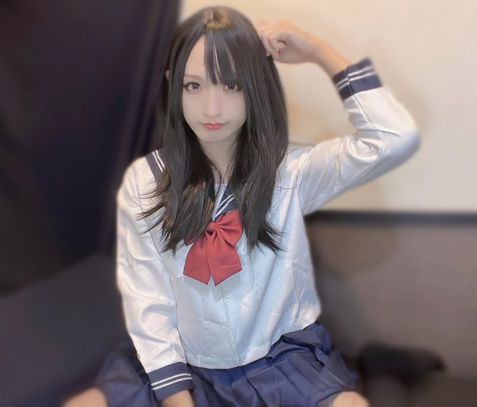 ちか@女装’s pics and videos