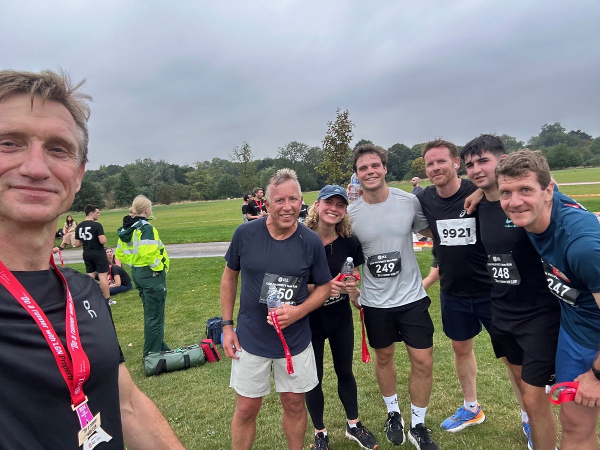 AddingtonCap's tweet image. Well done to @AddingtonCap and @ADDLiving1 for taking part in the LGN Wellbeing Property 5km Run sponsored by @JLL which took place yesterday. Here’s a photo of our runners: Matt Allen, Martin Roberts, Chloe Allen, Hugh Summerhayes, Matt Pears, Giles Harrison, David Dalrymple