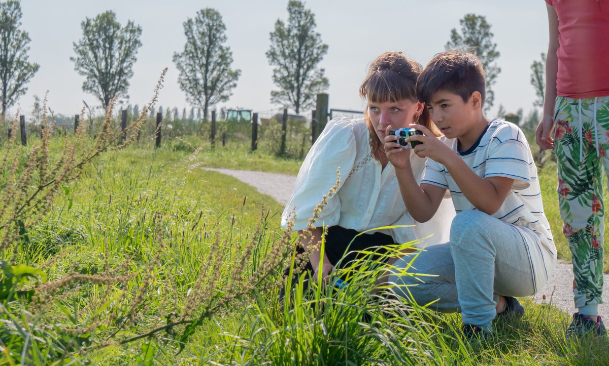 De tweede editie van het project WETTER in Friesland is van start gegaan!

In natuurpark de Alde Faenen in Friesland gaan kinderen uit groep 5 en 6 van basisscholen uit de omgeving op expeditie onder begeleiding van muzikanten en beeldend kunstenaars.

eljafoundation.nl/project-wetter…