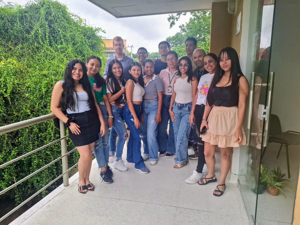 First iteration of the workshop "Análisis Cuantitativo con R" at the University of Sucre, Colombia. Looking forward to the next one!