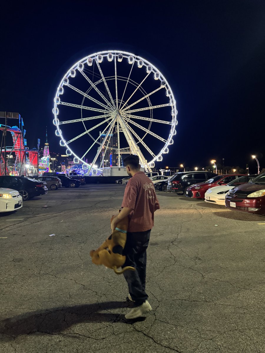 Just here for funnel cake🍿‼️