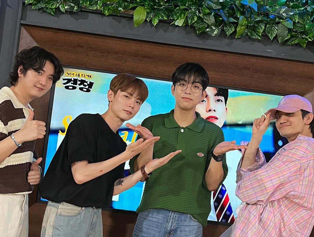 timeto_lucy's tweet photo. 230903 EBS 라디오 청소년 소통 프로젝트 경청

💙 - https://t.co/aXa7hyJeh2

#루시 #lucy #신예찬 #최상엽 #조원상 #신광일 #yechan #sangyeop #wonsang #gwangil https://t.co/LKffdeecWb