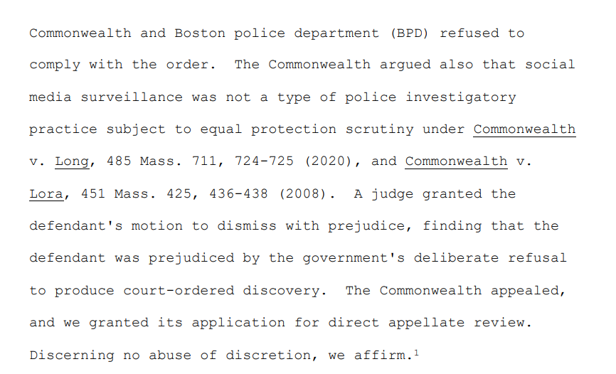 CourtWatchMA's tweet photo. HUGE decision today from the MA SJC!

BPD &amp; @SCDAONews can't just refuse to comply with court orders to turn over discovery about whether their Snapchat surveillance suggests racial profiling. This refusal was a proper basis for dismissal! #mapoli #bospoli
https://t.co/7zqEQc3PEC https://t.co/v34HkQqTrD