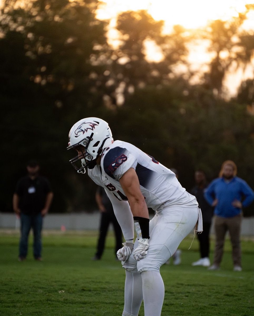 Determined

“But as for you, be strong and do not give up, for your work will be rewarded.”
2 Chronicles 15:7

📸: graceharbordphotography