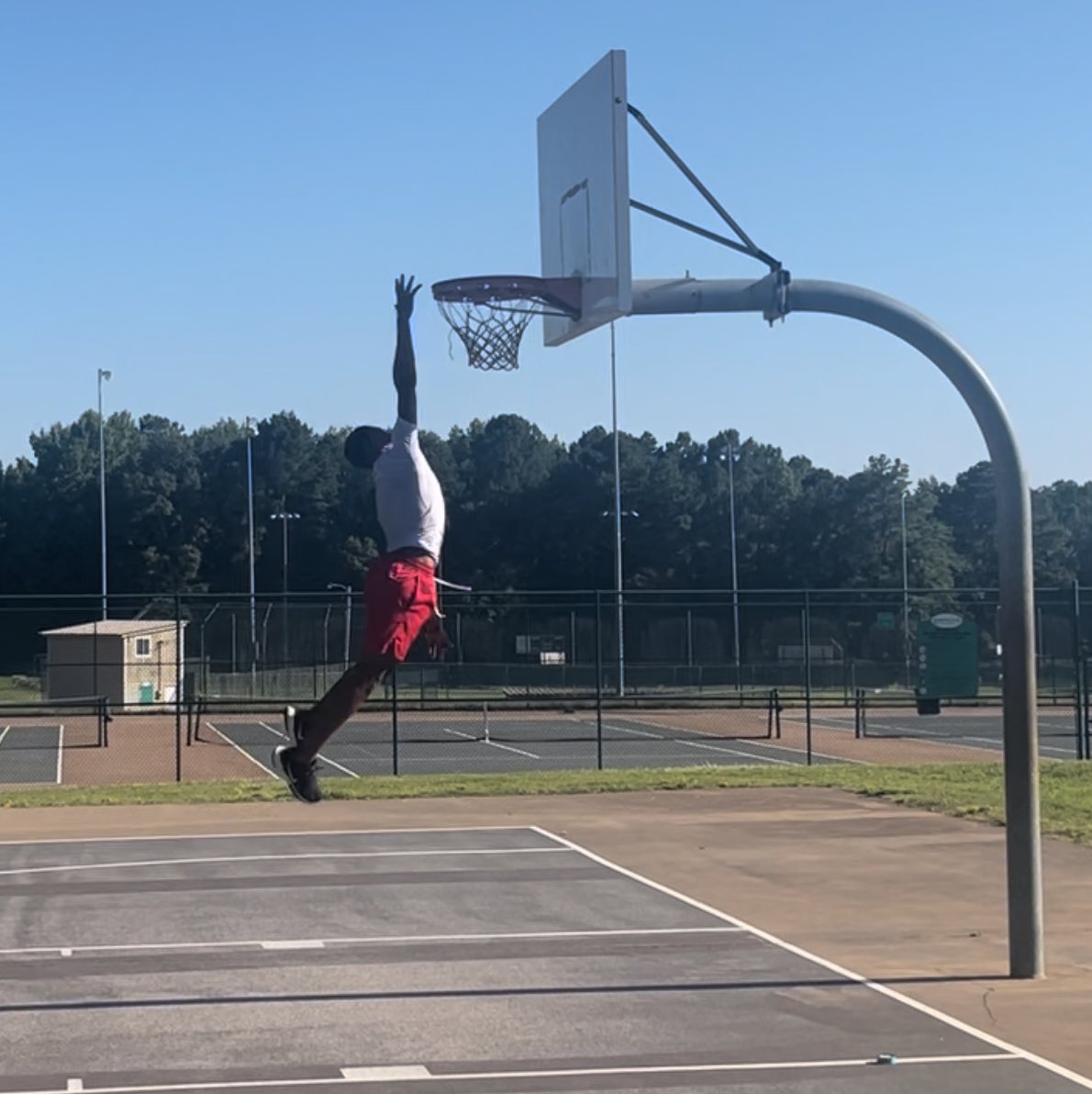 cambaseball08's tweet image. Legs are getting explosive🧨💥, I’m banging by next summer #athlete #summergoals #explosivepower