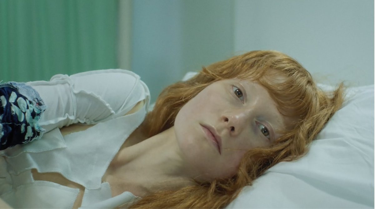 serlachius's tweet image. 💥Below Zero -palkitun Nastja Säde Rönkön kolmiosainen videoinstallaatio “salt in our blood, in our sweat, in out tears” avautuu Serlachiuksella 7.9. Yhteistyössä: @BeaconsfieldArt @FinInst_UK_IRL @serlachius  #belowzero serlachius.fi/näyttely/salt-…