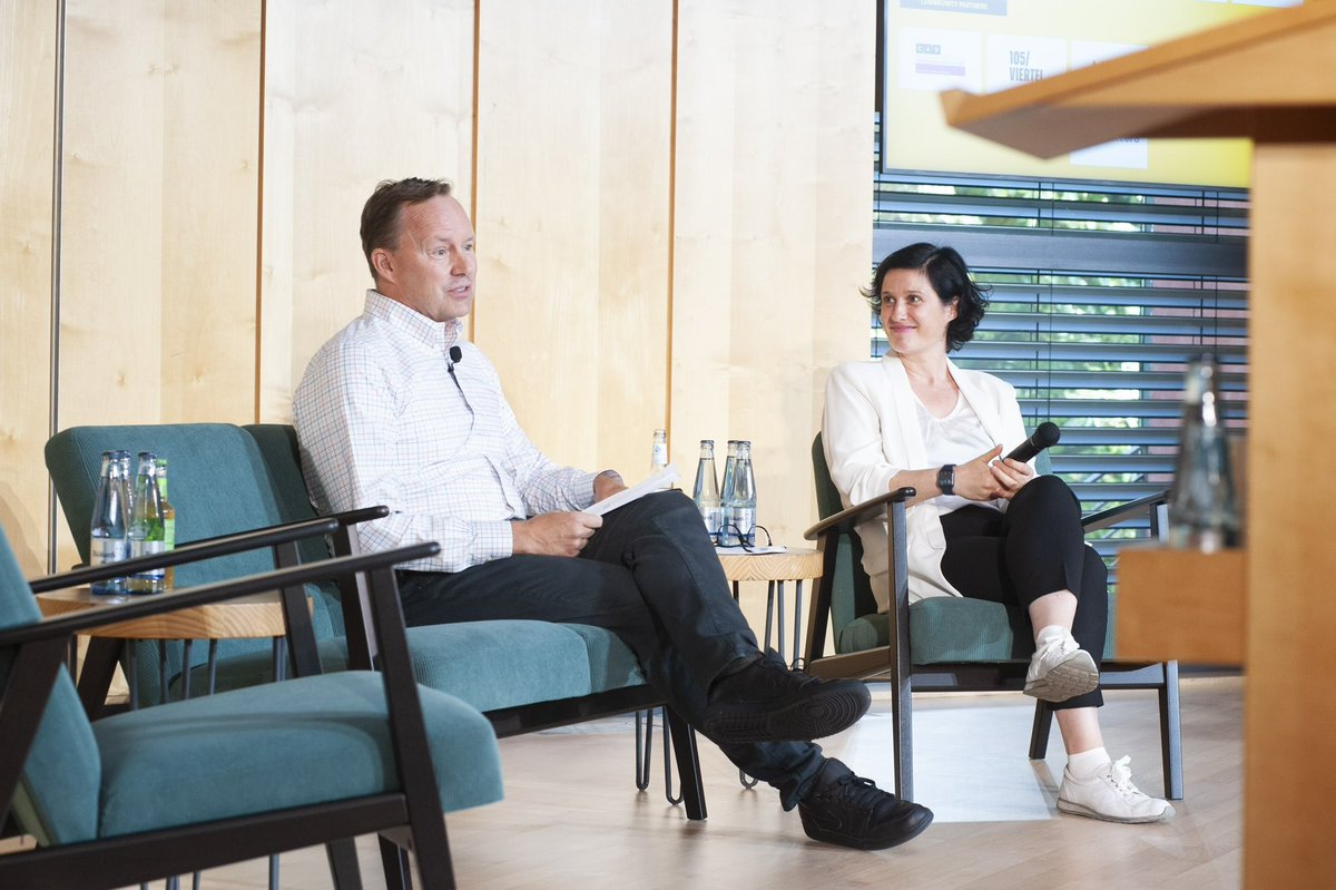 Awesome to talk with <a href="/MarieRingler/">Marie Ringler</a> at Ashoka’s #Changemaker summit. The vision I shared: #LocalGovs will increasingly become platforms for urban scale problem solving — elevating solutions + crowding in talent + helping the best ideas reach scale.