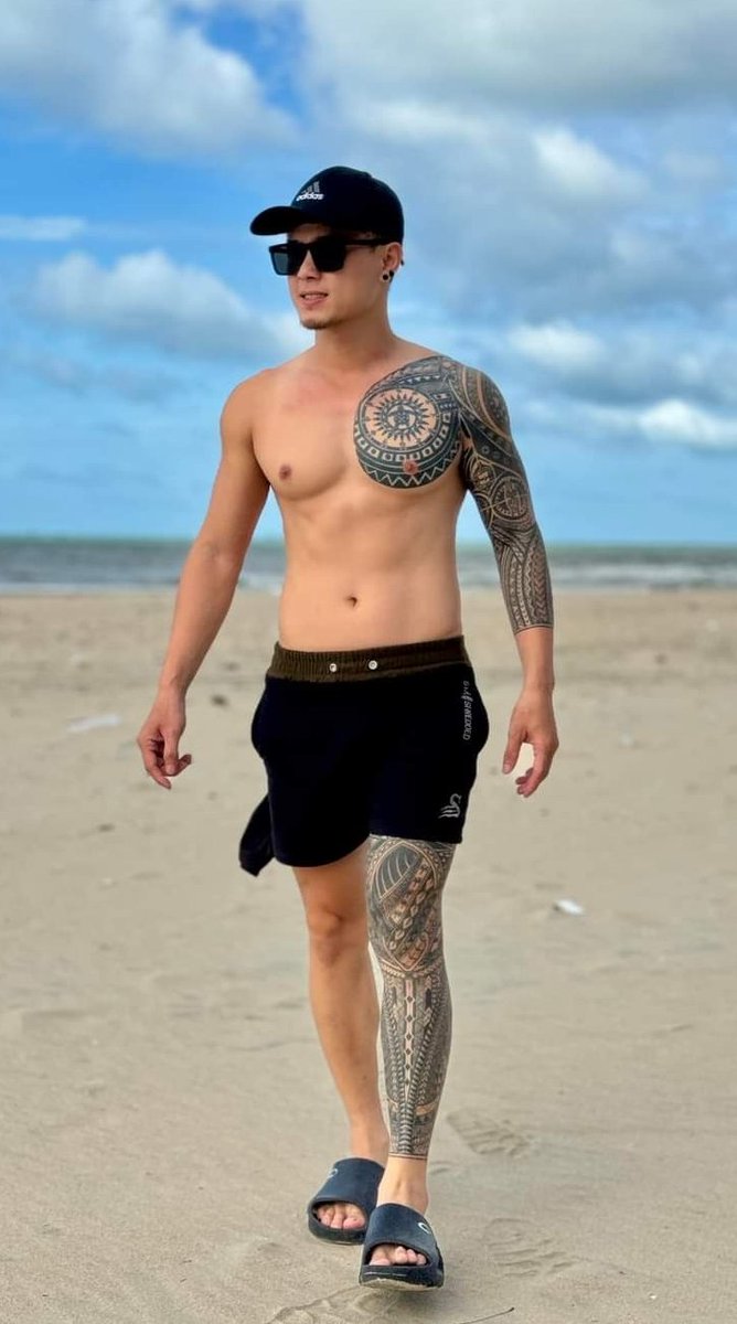 Ở Q4 cũng đang đón bão😋