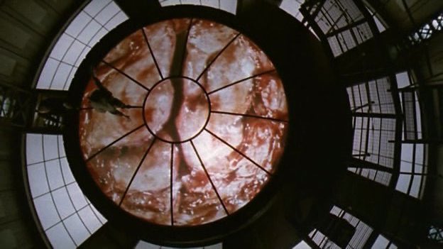 그리고카프카가 제레미아이언스임 이거 너무 빠돌이적 캐스팅아니에요?Translate post