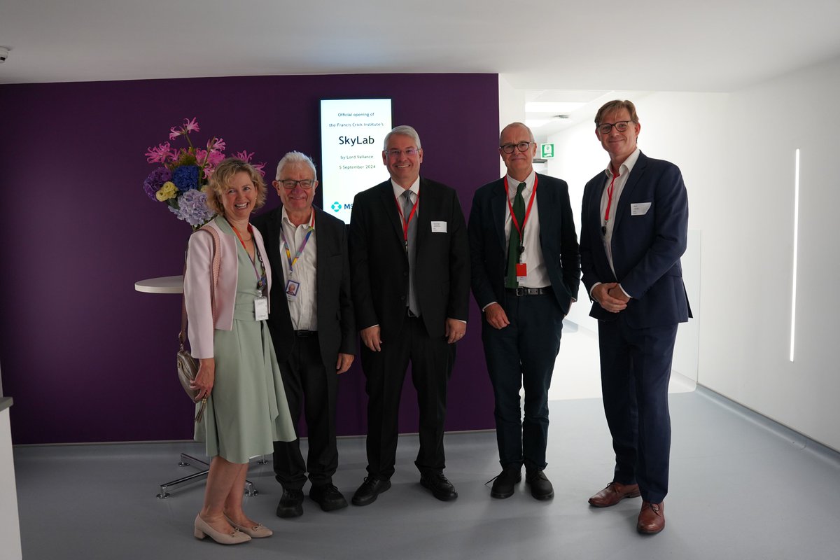 Yesterday, Patrick Vallance opened our new lab at <a href="/TheCrick/">The Francis Crick Institute</a> in London!

We are advancing discovery science with a growing London-based team committed to innovation. Excited to build on MSD’s 100-year heritage in the UK!

msd-uk.com/stories/msd-un… <a href="/ben_p_lucas/">Ben Lucas</a>