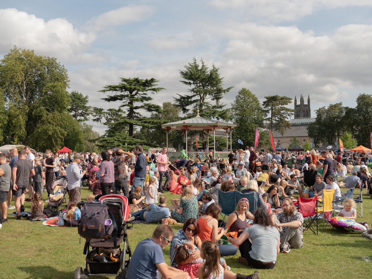 Will you be coming to The Leamington Food and Drink Festival on 7th and 8th September in the Pump Room Gardens in #Leamington?

Take a look at our website for up to date information: leamingtonfoodfestival.co.uk

#LoveLeam #VisitLeam #DiscoverLeam #LeamFoodFest