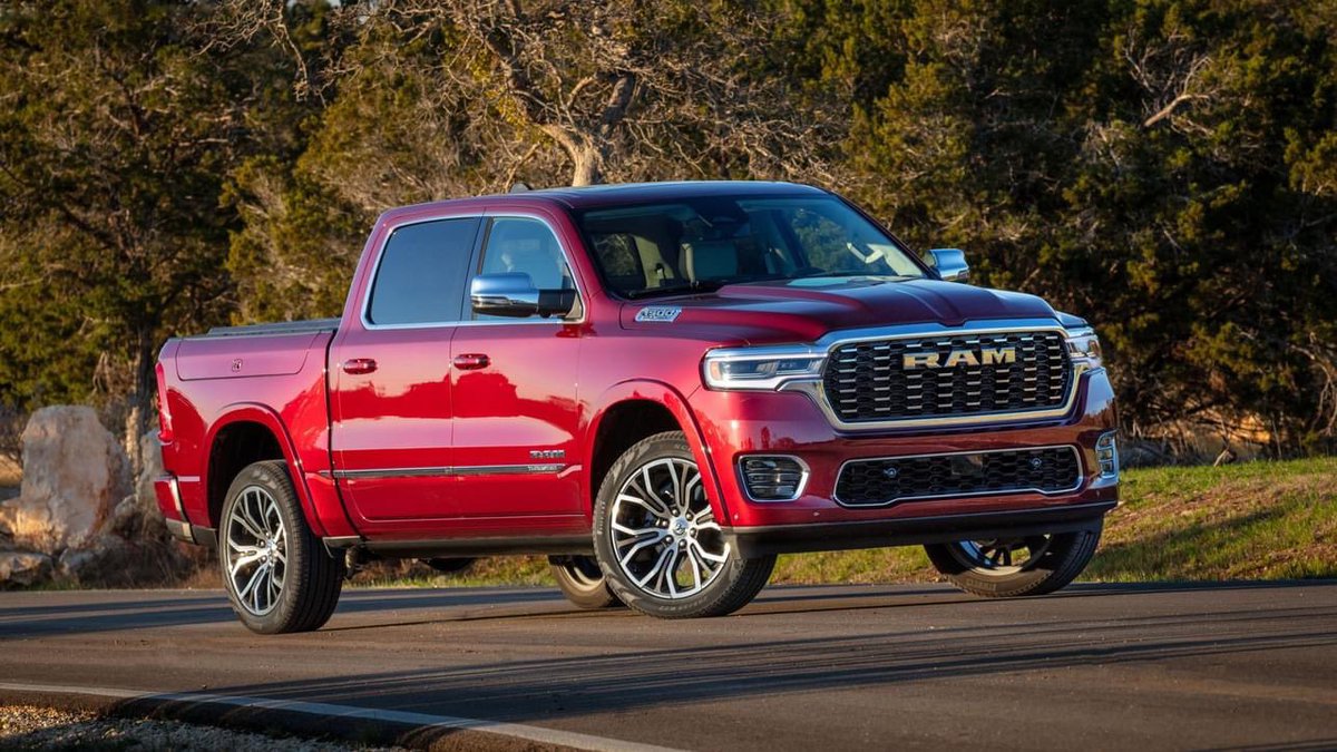 Central441's tweet photo. The power-rich and versatile 3.0-liter Hurricane High Output (H/O) Straight-Six Turbo (SST) engine, as tested in a 2025 Ram 1500 Tungsten, has earned a 2024 WardsAuto 10 Best Engines and Propulsion Systems award. https://t.co/mbXPtQPZxg