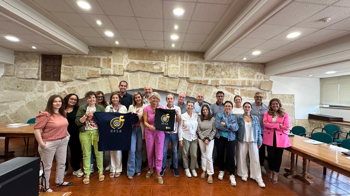 upsa's tweet photo. 3️⃣2️⃣1️⃣… ¡Aquí está una representación del equipo que está preparando todo para recibirte! 🙌🏻 El 19 de septiembre celebraremos el #UPSAFest, una jornada de #bienvenida y #convivencia. Si todavía no te has inscrito, entra en https://t.co/Z4Pq4bSpsj y hazlo 🤩 ¡Aún estás a tiempo! https://t.co/DszDemATfC