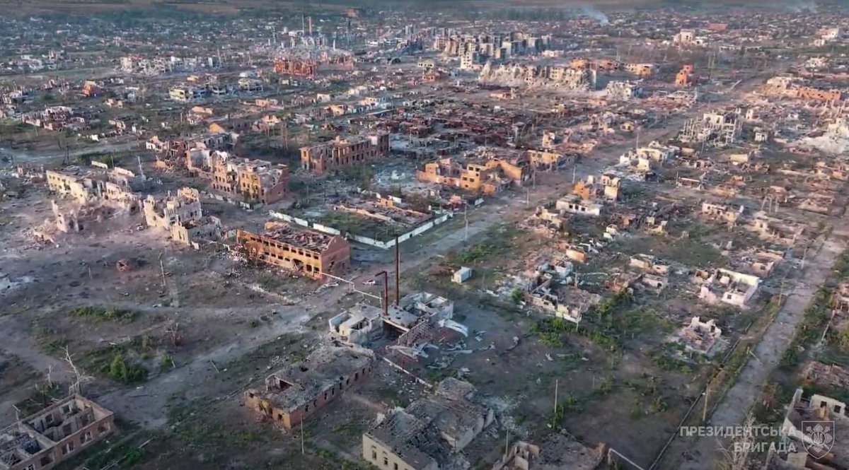 0000000100100x's tweet photo. Vovchansk, Kharkiv region https://t.co/A7Dro6BI7Q