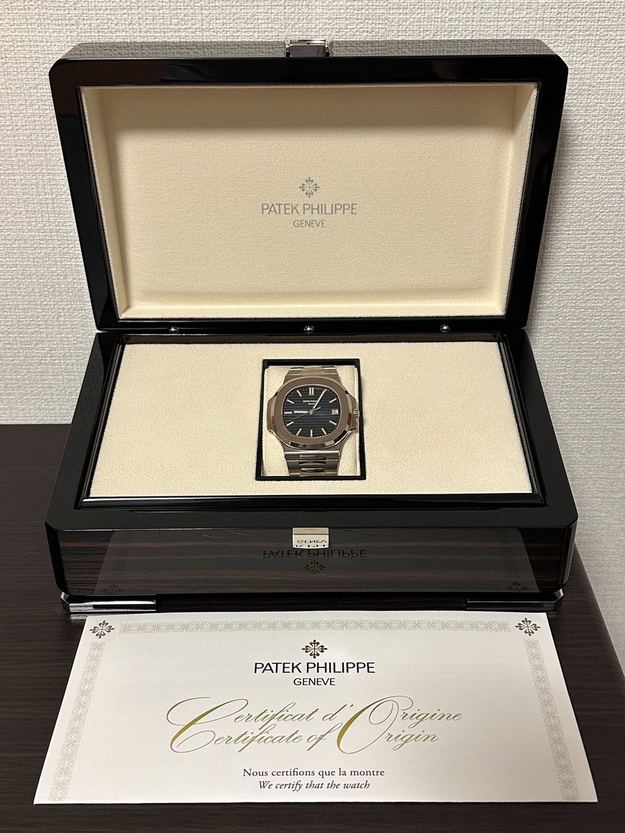 ppa324's tweet image. 今まで長かった…
今日時計沼の旅に終止符を打ちました
皆様より一足先に上がります。

#5811ノーチラス
#上がり時計