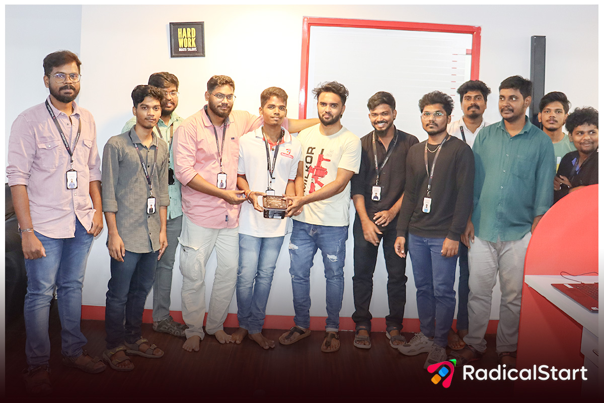 radicalstartnow's tweet image. 🎊 Games and fun this Friday 🏆

#FunFriday #RadicalStart