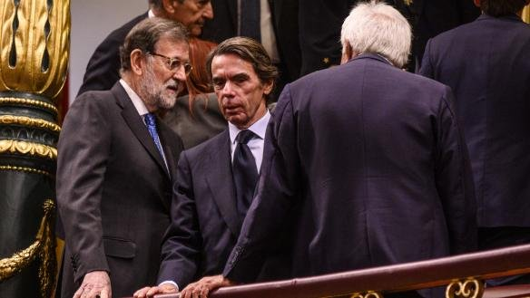 TRES EN UNO: Mariano, Aznar y Felipe
M: CORRUPCIÓN INSTITUCIONAL,
A: CRÍMENES DE LESA HUMANIDAD 
F: TERRORISMO DE ESTADO
I: Inteligencia
A: Artificial
