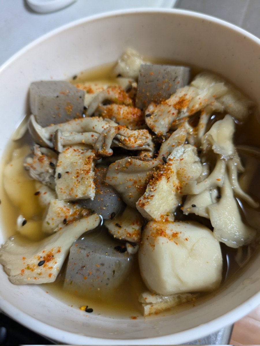 一人暮らしの簡単手抜き料理の芋の子汁(結構リピート多め)