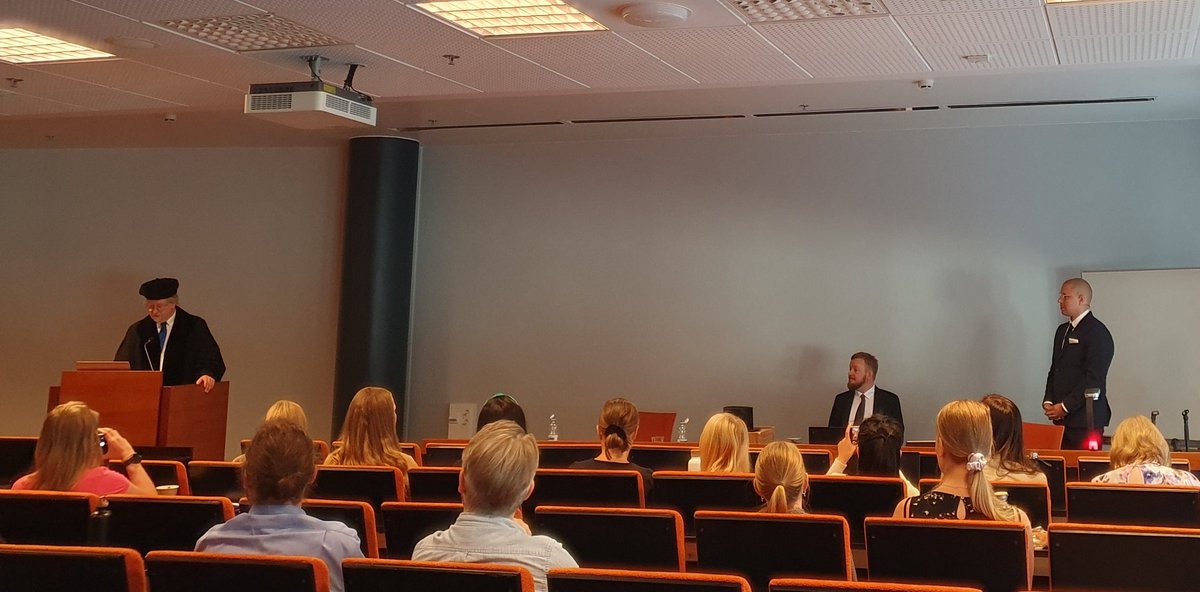 Samuli Kangaslampi (@kangaslampi) on Twitter photo After a careful 3-hour defense, <a href="/JaakkoTammileh1/">Jaakko Tammilehto</a>'s PhD thesis accepted with flying colors, with opponent <a href="/SLKoole/">Sander Koole</a> describing the work on the dynamics and underpinnings of emotion regulation as "groundbreaking", "truly remarkable". @TampereUniSOC @TampereUni After a careful 3-hour defense, <a href="/JaakkoTammileh1/">Jaakko Tammilehto</a>'s PhD thesis accepted with flying colors, with opponent <a href="/SLKoole/">Sander Koole</a> describing the work on the dynamics and underpinnings of emotion regulation as "groundbreaking", "truly remarkable". @TampereUniSOC @TampereUni