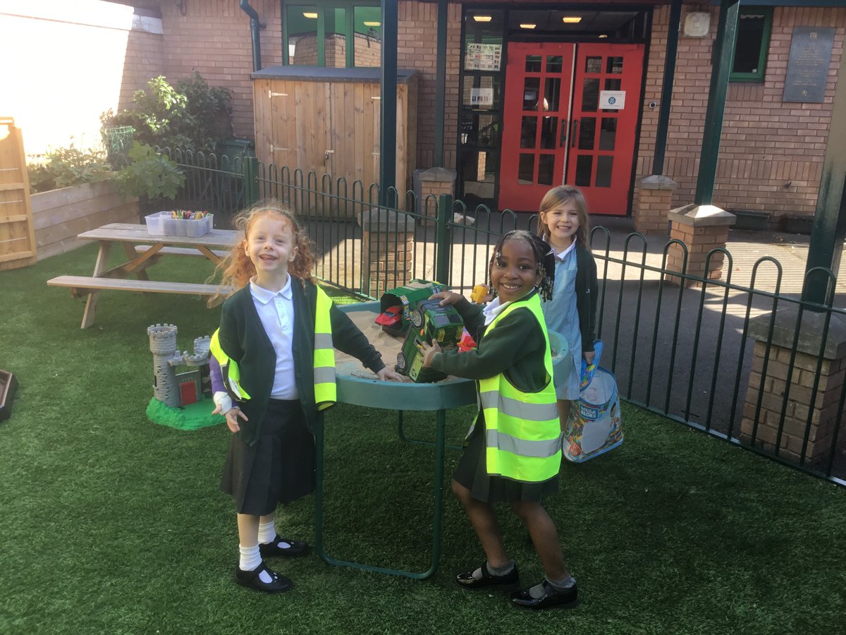 St Margaret Ward Primary tweet media