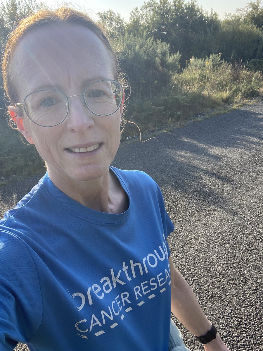 EditorGrainneT's tweet photo. Breaking news! The weather in Mayo allowed me to do some awareness raising while on my #StetWalk this morning. @BreakthroCancer @DeasyPamela https://t.co/Q4t57AKw7U