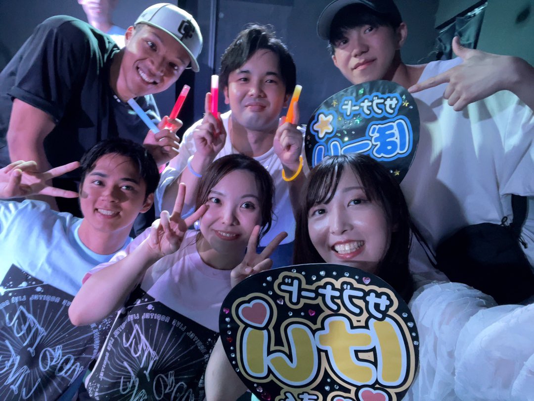 在原ケイ tweet media