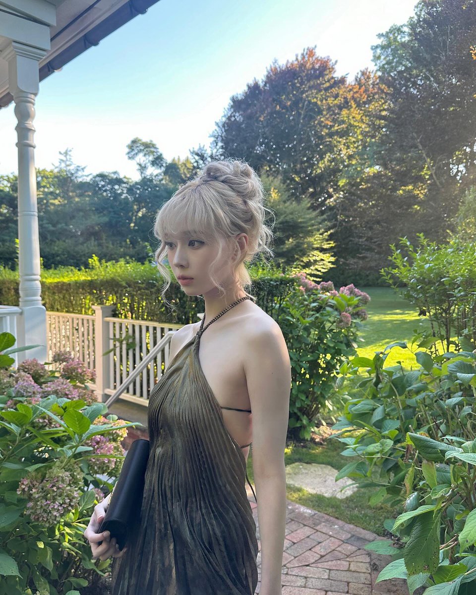 archivedwinter's tweet image. imwinter instagram post update