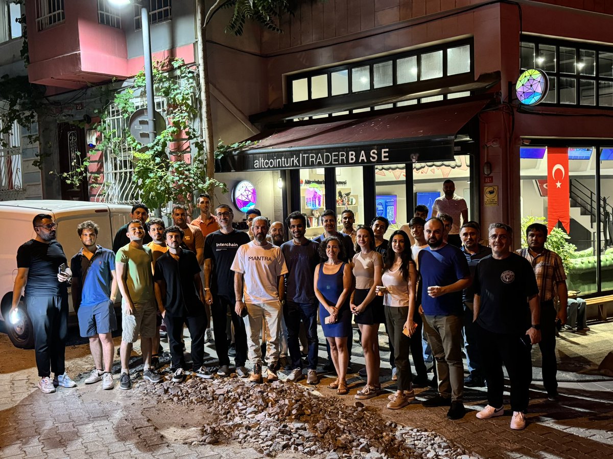 📸 #KriptoCuma | #SolanaDay pozumuz bu hafta da sizlerle!

@SuperteamDAO, <a href="/SuperteamTR/">Superteam Turkey 🇹🇷</a> 
#Solana #Web3 #CommunityBuilding