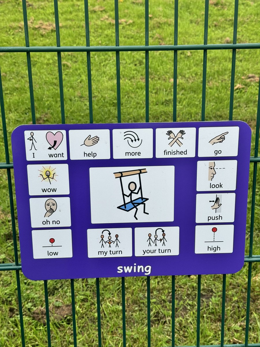 So pleased to see these boards up in the playground at one of the special schools I go into! It was fabulous to see staff modelling the use of them with children at playtime! We focussed on ‘creating more opportunities to use visuals’ last year so they’ve nailed it with these! 🌟
