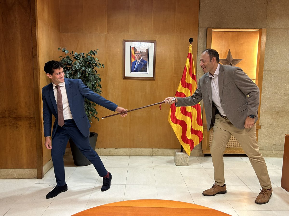 Estira estira y escucha!