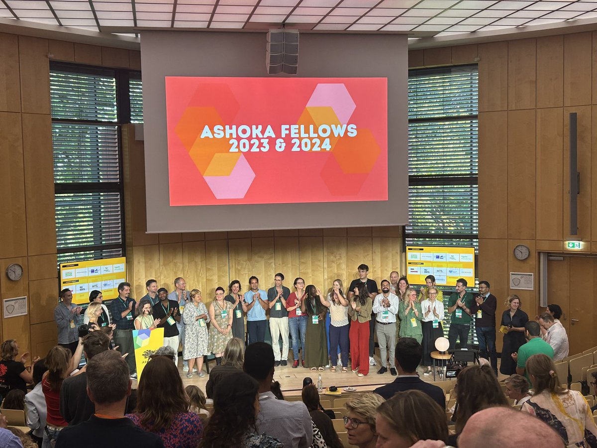 Incredible 2 days <a href="/Ashoka/">Ashoka</a> #ChangeMakerSummit #Hamburg! Inspiring talks &amp; workshops on accelerating social innovation in cities, preparing young people to succeed as changemakers &amp; new methods &amp; tools for #TrueParticipation. Fab activism walking tours &amp; art installations. Amazing!