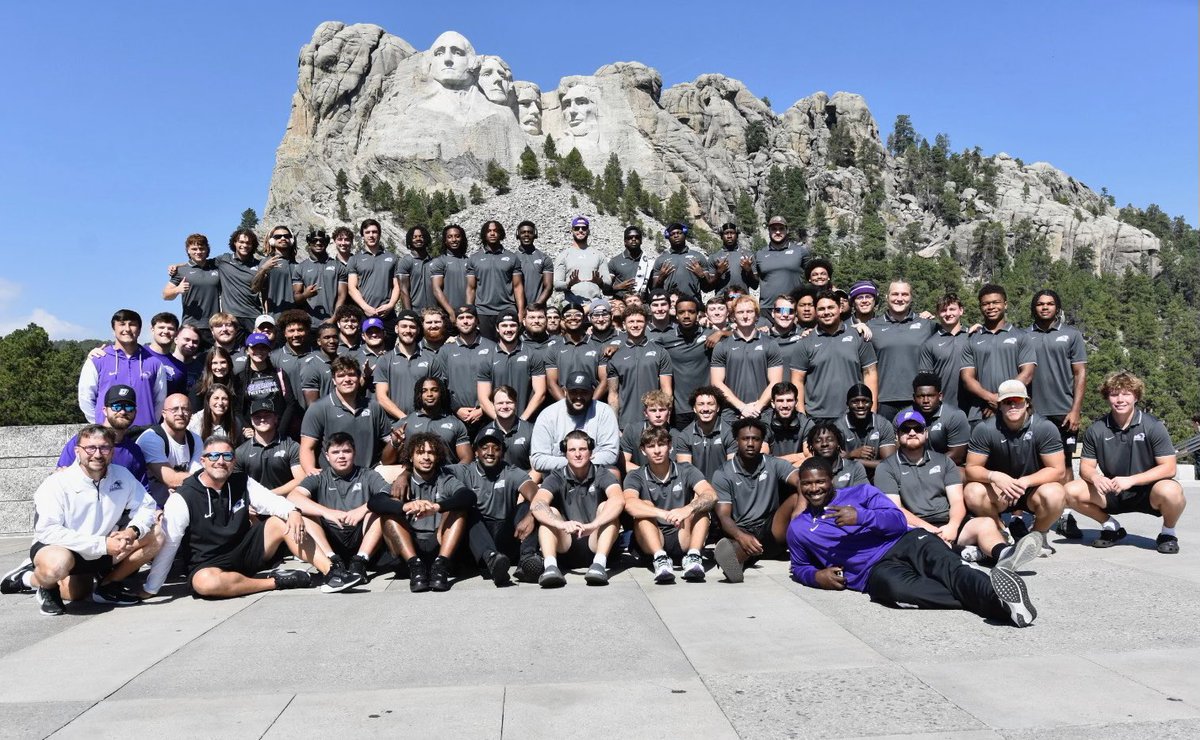 Bearcats have arrived in South Dakota! Great practice this morning followed by a family photo op at Mount Rushmore. #RollCats #HonorGod