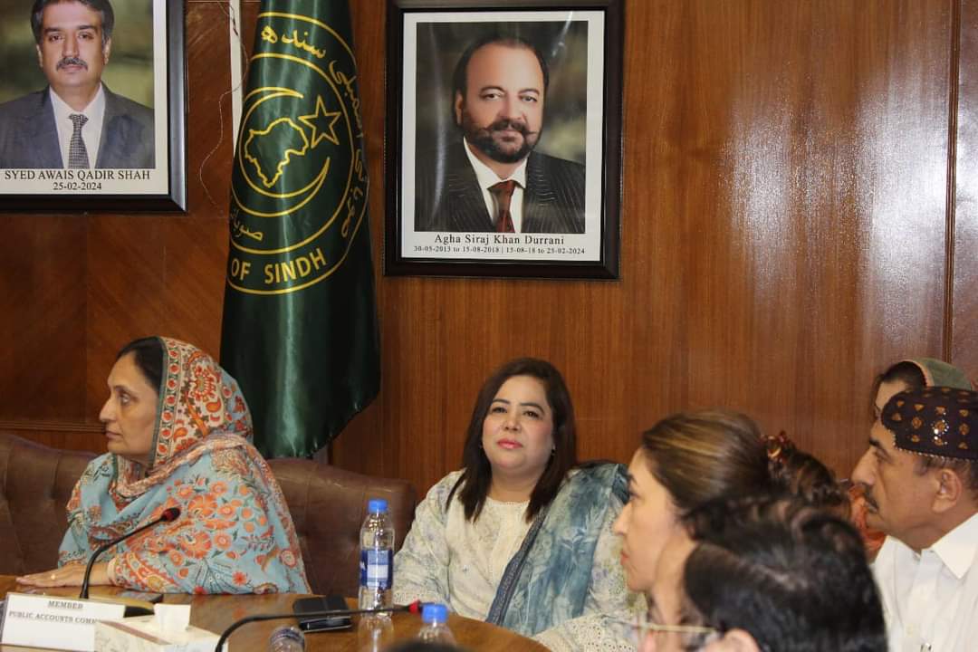 SaimaAgha17627's tweet image. ایڈووکیٹ صائمہ آغا، ممبر سندھ اسمبلی و پارلیمانی سیکریٹری برائے کھیل و امورِ نوجوانان کی سندھ اسمبلی کے اجلاس میں شرکت و اراکین سندھ اسمبلی سے ملاقات۔
#mpasaimaagha #sportsandyouthaffairs #PPP #SindhAssembly