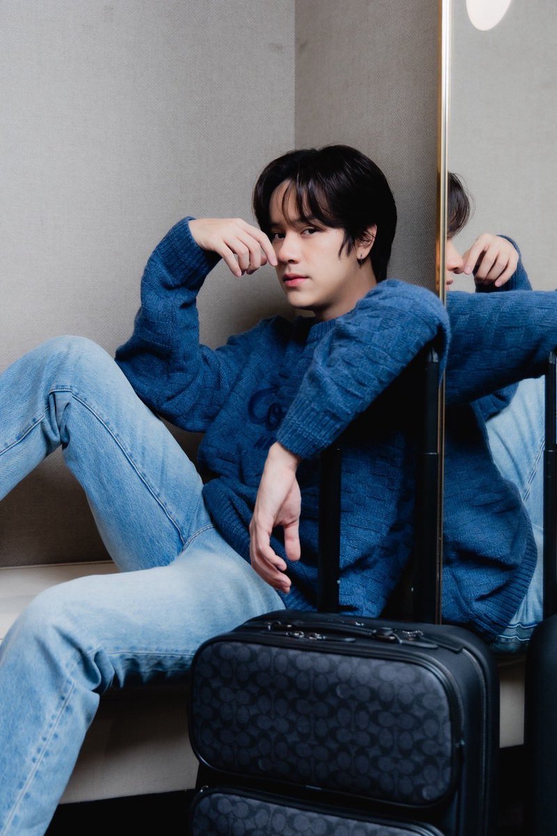 <a href="/mynameisnanon/">NANON</a> Safe Flight นะค้าบ พ่อหนุ่ม NYC x Coach 

NANON LETSGO NYFW
#NanonReadyForCoachNY
#CoachNY #mynameisnanon 
@coach <a href="/mynameisnanon/">NANON</a>