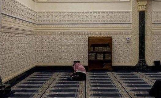 رَوائِعُ القَصِيدْ tweet media