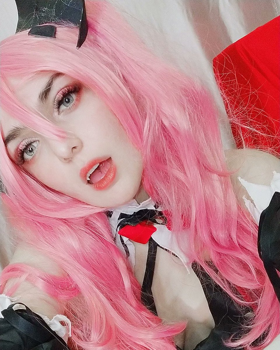 Krul cosplay 🖤🦇
.
.
.
.
.
.
#krul #cosplay #owarinoseraph
#cosplayer #cosplayanime #model #cosplaymodel
