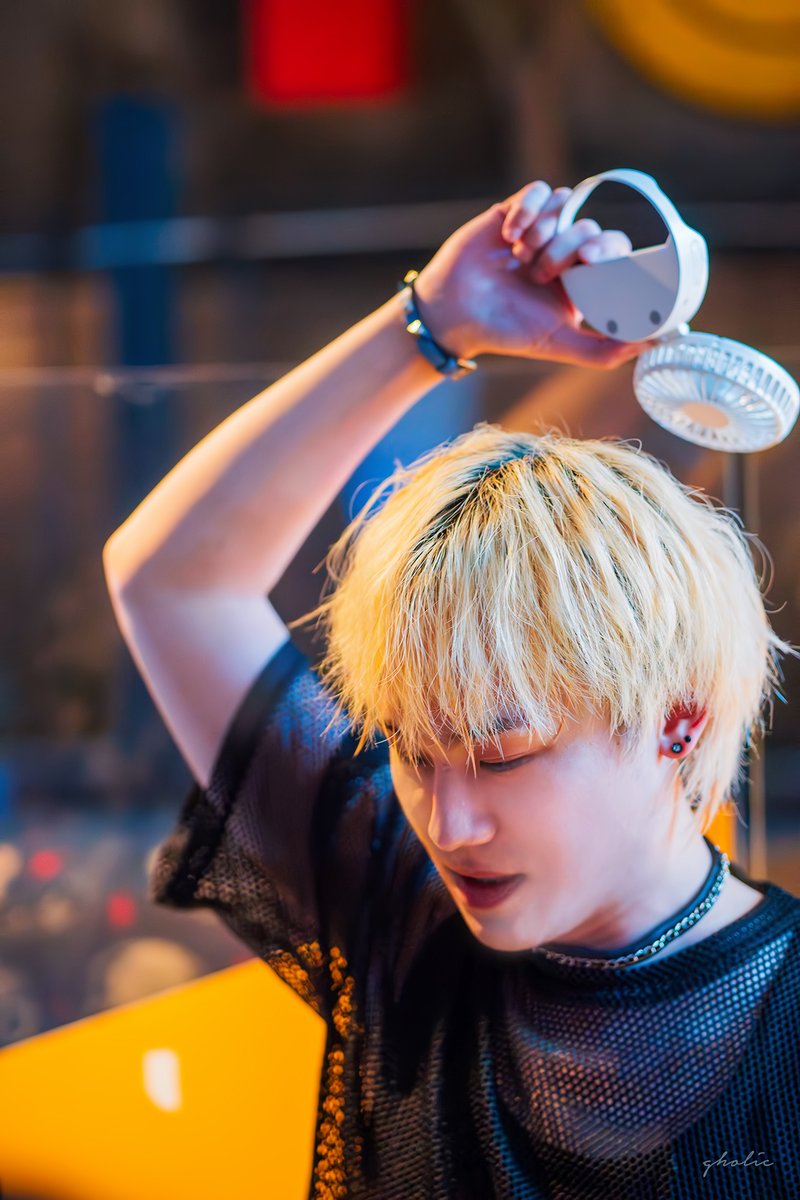 GUITARHOLICxxx's tweet image. 여름밤은 더웠지 

대니리 Danny Lee #Crackshot #크랙샷 240827