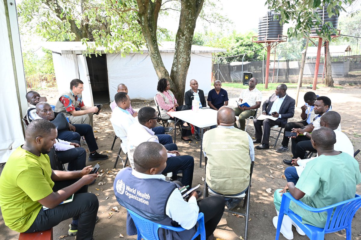 Infectious Diseases Institute, Makerere University (@idimakerere) on Twitter photo Our GHS team, led by <a href="/franciskakooza1/">Francis Kakooza, PhD</a>, is on the ground in Kasese with Dr. Allan Muruta from <a href="/MinofHealthUG/">Ministry of Health- Uganda</a>, tackling the Mpox outbreak head-on. Together, we're collaborating with local partners to explore innovative solutions & ensure an effective response. #OneIDI #MpoxResponse Our GHS team, led by <a href="/franciskakooza1/">Francis Kakooza, PhD</a>, is on the ground in Kasese with Dr. Allan Muruta from <a href="/MinofHealthUG/">Ministry of Health- Uganda</a>, tackling the Mpox outbreak head-on. Together, we're collaborating with local partners to explore innovative solutions & ensure an effective response. #OneIDI #MpoxResponse