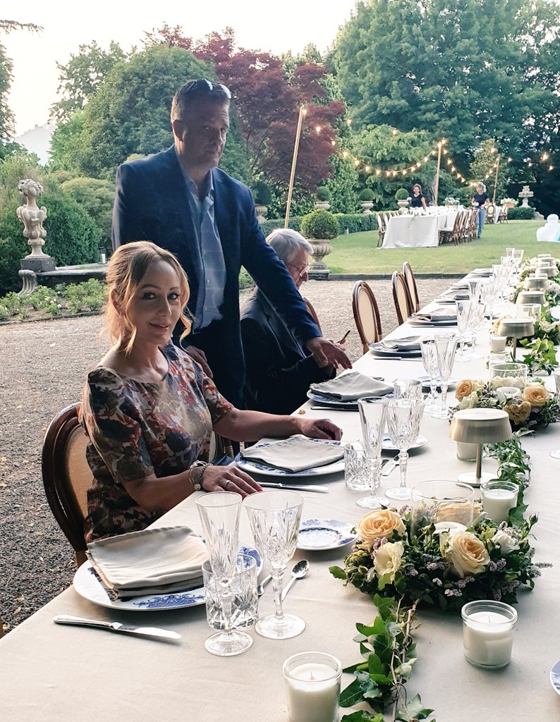 🎥 ᴀᴛ ᴡᴏʀᴋ ᴏɴ ᴛʜᴇ ꜱᴇᴛ 🎬
__________________________
#unposted #film #cinema #recup #set #actress #italianactress #cinemaitaliano #september #settembre