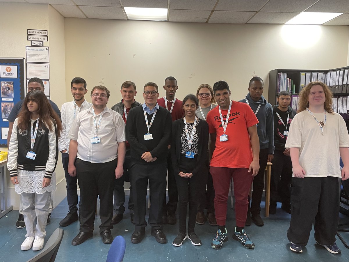 ProjectSEARCHEL's tweet image. A wonderful start for the DFN Project Search interns. Thanks to Beverly, Dr Veronica and Wade for welcoming them into Barts Health.