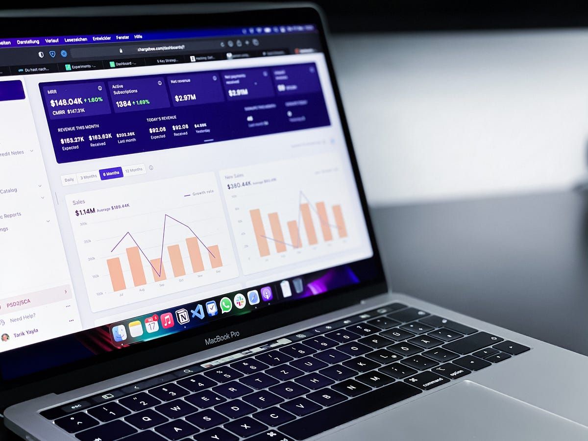 velvetech's tweet image. #DataScience is more than just numbers. It's a powerful tool that helps businesses drive success. 📈 Want to know how it works? 🤔 
Check out our article for the answers. 📝 buff.ly/3LOpJJx 
#DataScienceSolutions #DigitalTransformation #DataScienceBenefits