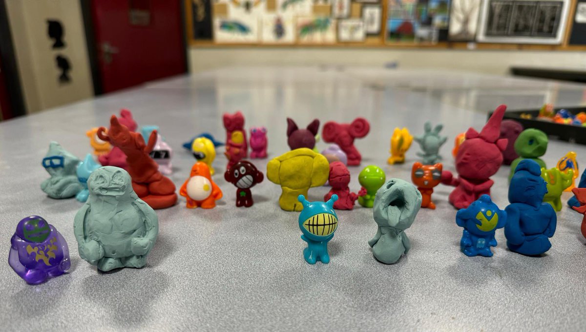 AHS Year 7 tweet media