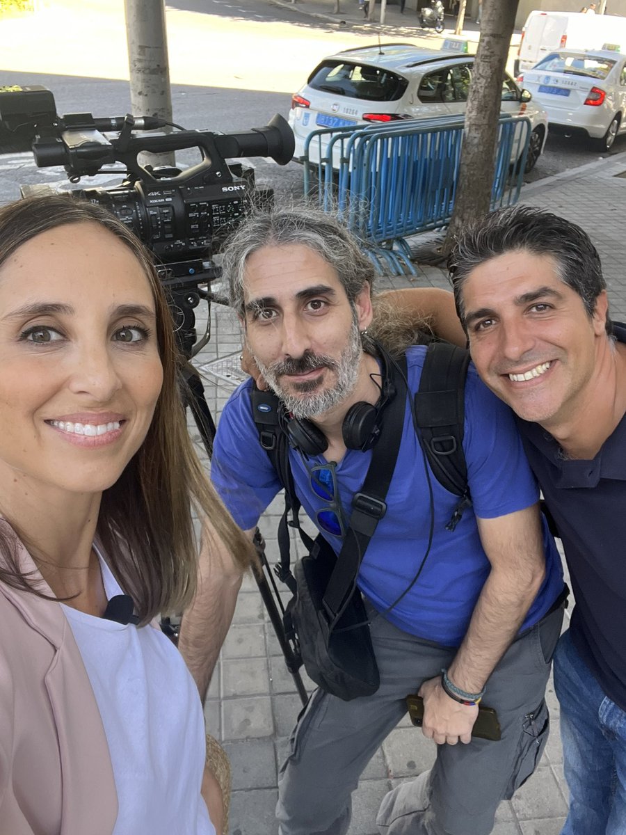 Ya estamos los reporteros de <a href="/comandotve/">Comando Actualidad</a> de nuevo sobre el terreno para contaros  de qué habla la calle 📹👀 El sábado 14 de septiembre volvemos con nuevos programas a las 11:30am en <a href="/La1_tve/">La 1</a> <a href="/rtve/">RTVE</a> Os esperamos!! Y para episodios anteriores está <a href="/rtveplay/">RTVE Play</a>