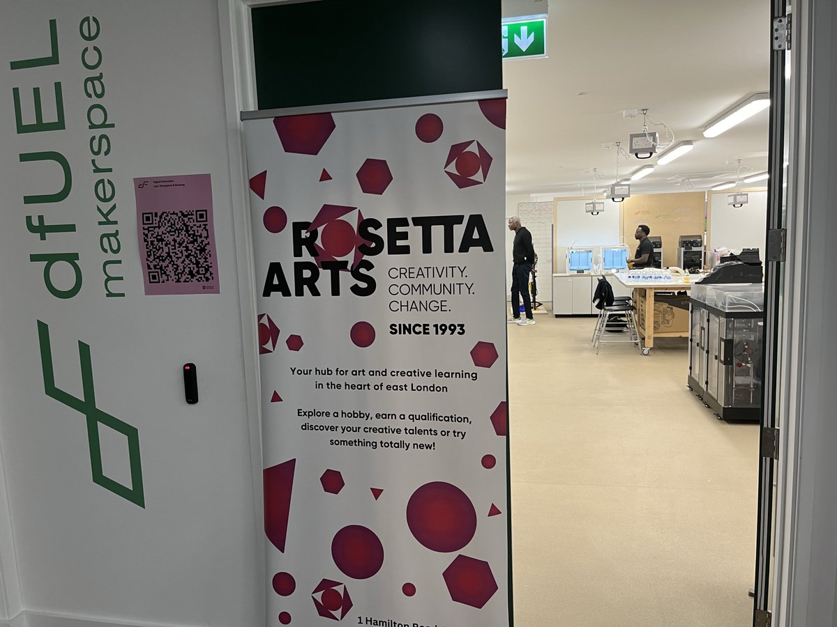 UEL School of Arts and Creative Industries (@artscreativeuel) on Twitter photo Thank you to <a href="/RosettaArts/">Rosetta Arts</a> for a calming and creative workshop on nature-inspired mosaics. 🌿 A perfect blend of art and mindfulness for wellbeing!
#ArtForWellbeing #NatureInspired #UEL <a href="/UEL_News/">Uni of East London</a> Thank you to <a href="/RosettaArts/">Rosetta Arts</a> for a calming and creative workshop on nature-inspired mosaics. 🌿 A perfect blend of art and mindfulness for wellbeing!
#ArtForWellbeing #NatureInspired #UEL <a href="/UEL_News/">Uni of East London</a>