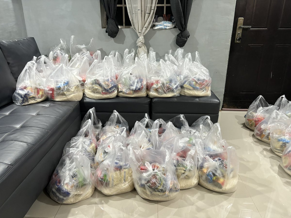 PlushiesForHope's tweet image. We&apos;re done repacking. Sorry it took a long time. We&apos;ll send updates again tomorrow for distribution. Have a happy weekend and good night. 

THANK YOU SO MUCH, SPONSORS. #EntengPH