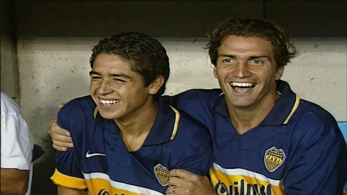 frentepxeneize's tweet image. Feliz Cumple Blas Armando Giunta! 🥚🥚🥚

#Giunta #BocaJuniors #Boca #CABJ #DaleBoca #Bombonera