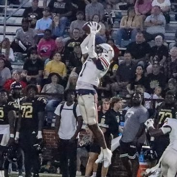 JUCOFFrenzy's tweet photo. 2025 (@NWCC_Rangers) JUCO DB @keshawndavila was offered by Georgia State h
HL https://t.co/Pdx86brtn0 https://t.co/C05xvj0nTM