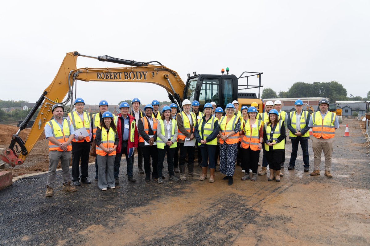 West_Kent's tweet photo. Earlier today West Kent and Penenden Heath Developments Limited partners down to the Castor Park in Allington, which is set to provide 106 new affordable homes in the coming years. 

For more about the plans for Castor Park, visit - https://t.co/KOZhpsOKz2  

#ukhousing https://t.co/ufjDIB9rWC