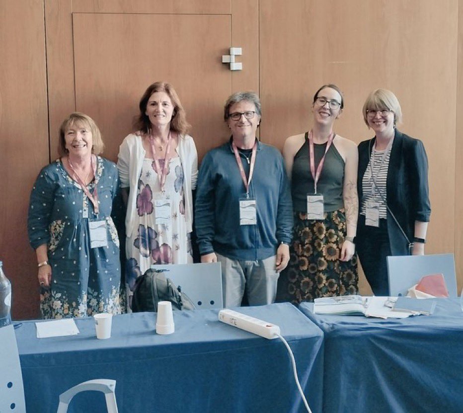 val morrison (@valmorrisonprof) on Twitter photo Great to have a facetoface meeting with some of our Scientific Committee for #ehps2025- hereâs to putting together a great event <a href="/LauraMKoenig/">Dr. Laura M. König</a> <a href="/RanchorAV/">Adelita Ranchor</a> <a href="/ProfJaneWalsh/">Prof Jane Walsh</a> <a href="/RenatoPisanti/">Renato Pisanti</a> <a href="/dkwasnicka/">Dominika Kwasnicka</a> Olivier and Gil! Great to have a facetoface meeting with some of our Scientific Committee for #ehps2025- hereâs to putting together a great event <a href="/LauraMKoenig/">Dr. Laura M. König</a> <a href="/RanchorAV/">Adelita Ranchor</a> <a href="/ProfJaneWalsh/">Prof Jane Walsh</a> <a href="/RenatoPisanti/">Renato Pisanti</a> <a href="/dkwasnicka/">Dominika Kwasnicka</a> Olivier and Gil!