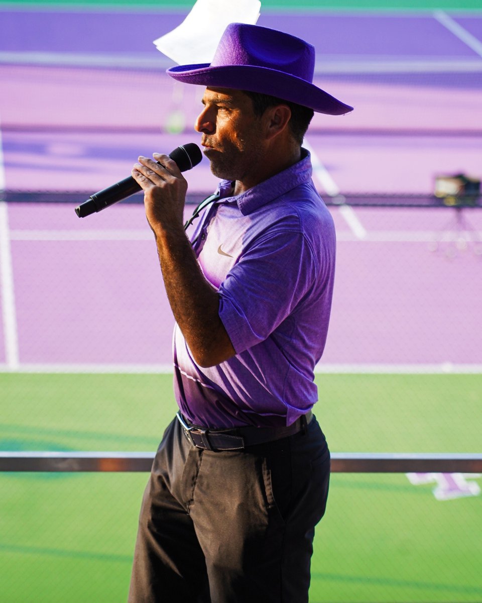 TCUMensTennis's tweet image. It's always #GoPurpleFriday for El Jefe 🟣

#GoFrogs